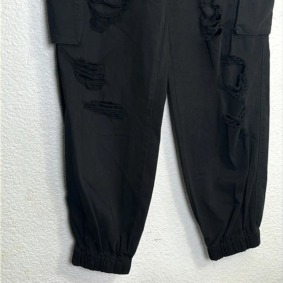 Forever 21 Black Distressed Denim Jogger Womens Size Large NWT 100% Cotton - Picture 5 of 13